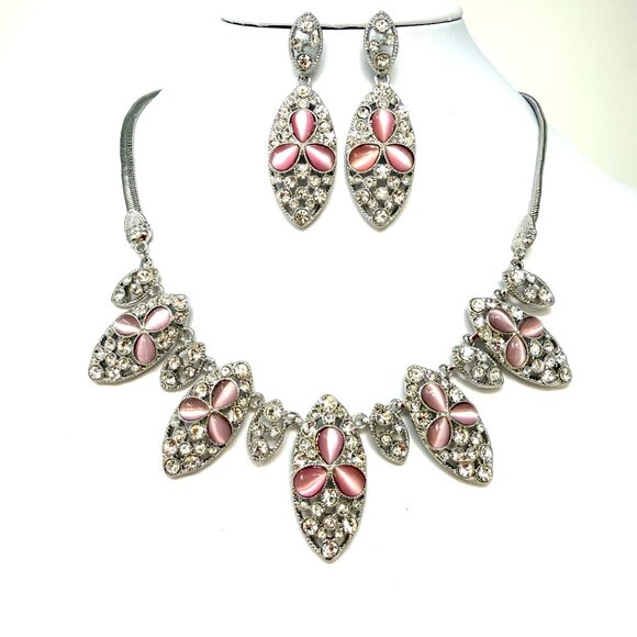 accentrix Jewelry - 🌹SPRING TRANSITION! Lite PinkResin & Pave Crystal Petal Necklace Set